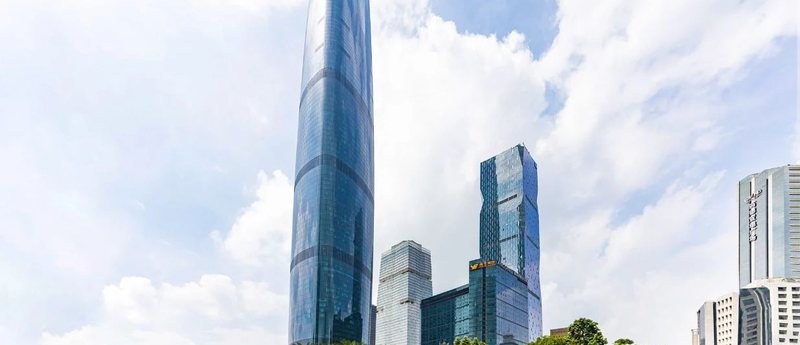 广州 IFC 国金天地店面外观