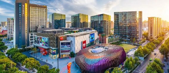 LCM 置汇旭辉广场店面外观